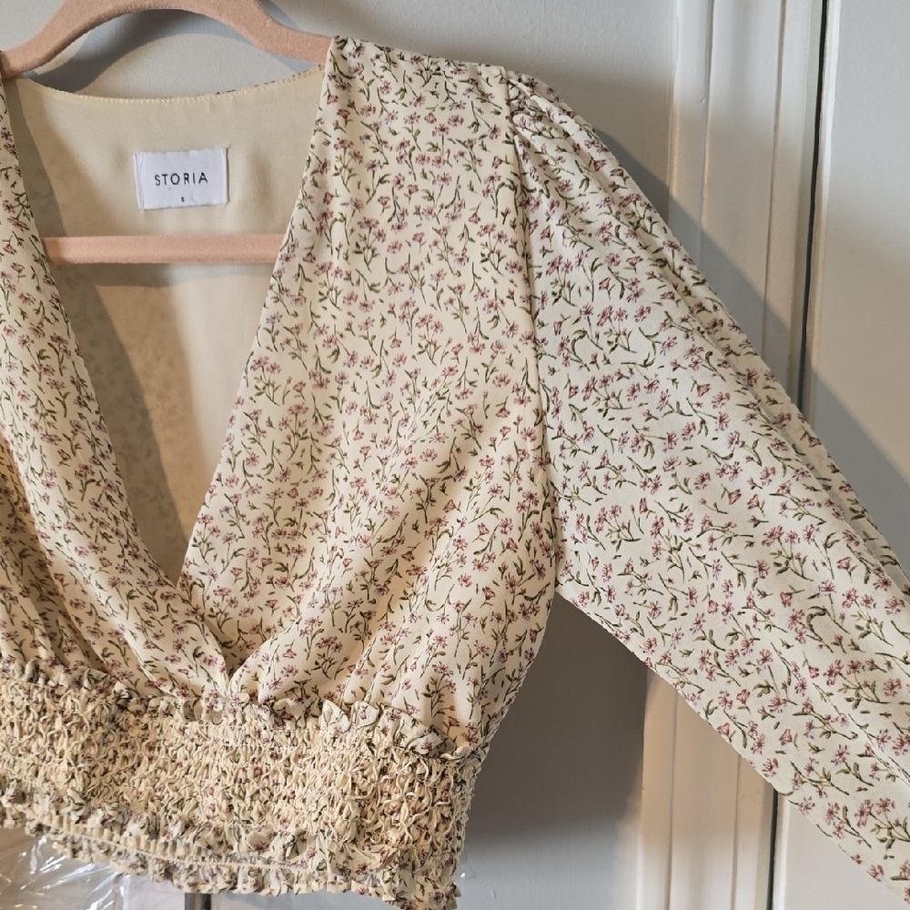 Storia Cream Long Sleeve Crop Blouse size S - Picture 4 of 7